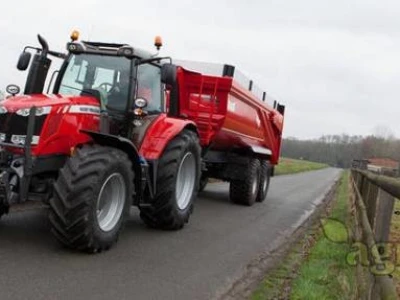 Traktor Massey Ferguson MF 6616