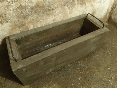 Betonska korita za svinje