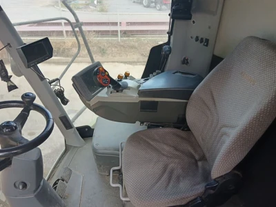 Claas Tucano 320