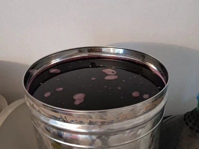 Domace crveno vino