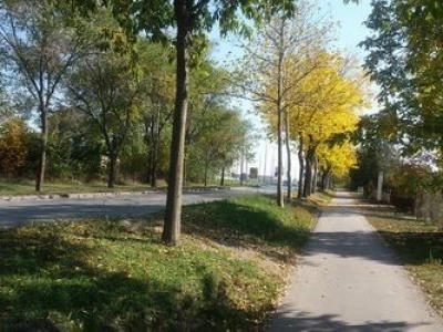 Hitno prodajem građevinski plac od 92,5 ari u Zrenjaninu