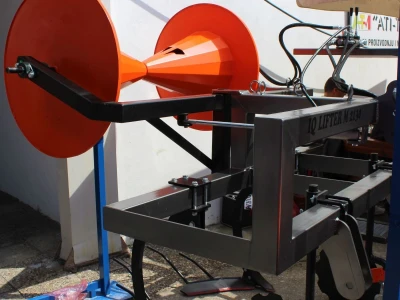 IQ lifter-sakupljač mulch folije i IQ chopper e-cut