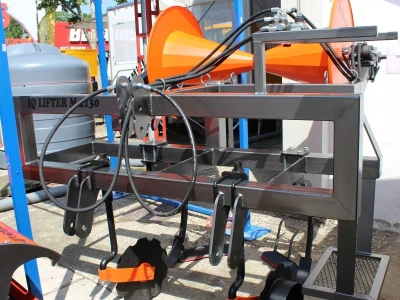 IQ lifter-sakupljač mulch folije i IQ chopper e-cut