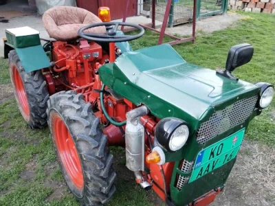 Prodajem traktor Toma Vinkovic