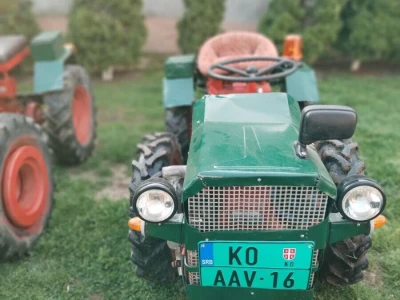 Prodajem traktor Toma Vinkovic