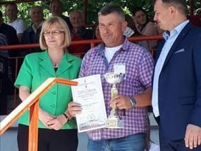 Prodajem umatičena grla Il de france