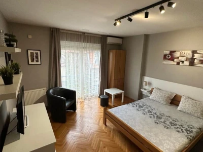 Stan na dan Novi Sad