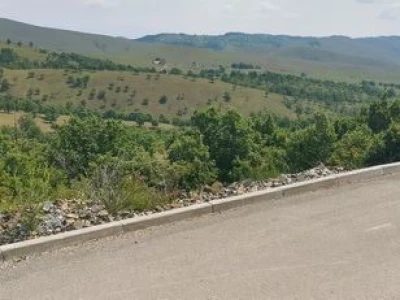 Zlatibor, plac 1120m2 sa građevinskom dozvolom i priključkom za struju!