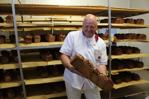 Angelo, proizvodnja slatkiša Paule Vals