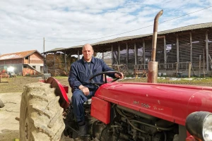 Traktori stari više od tri decenije, novi nisu pristupačni