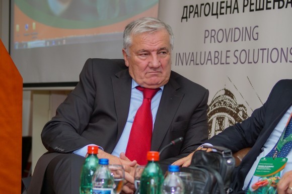 Miladin &Scaron;evarlić