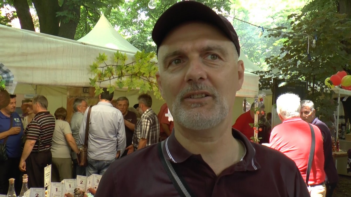 Du&scaron;an Ivo&scaron;ević