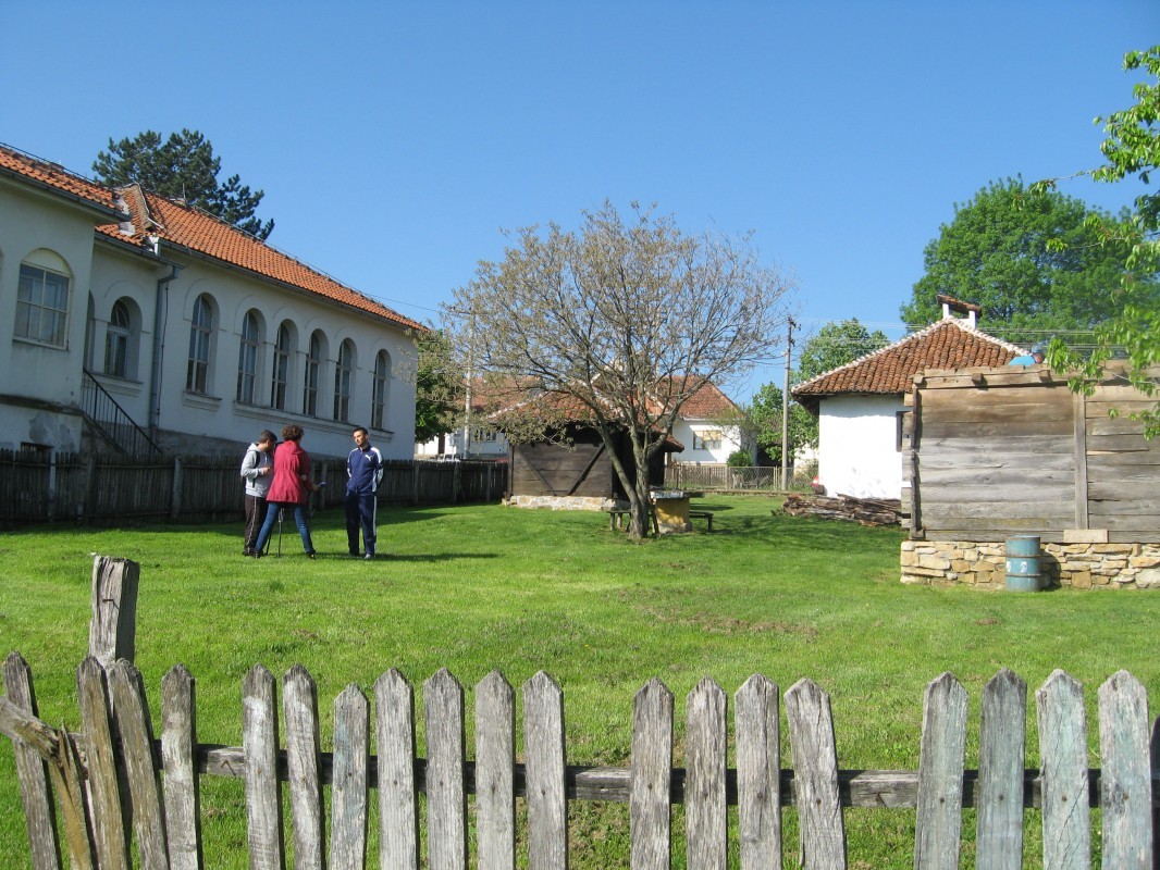 Etno dvori&scaron;te