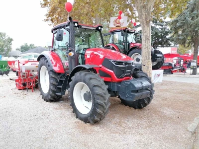 Bašak traktor 5120