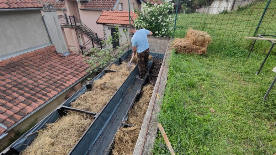 ubacivanje slame