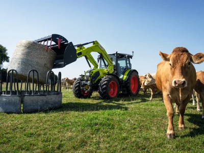 CLAAS predstavio AXOS 3