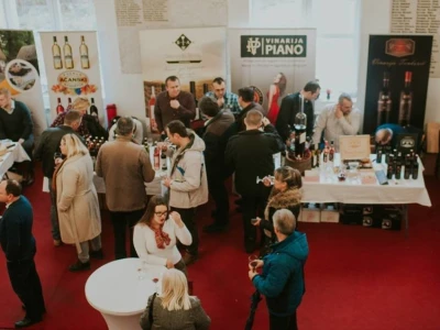 Drugi Vinski festival u Obrenovcu
