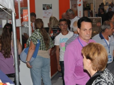 Sajam šljive privukao posetioce iz zemlje i regiona