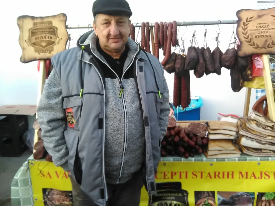 Sakač