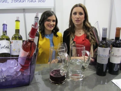 Štand vinarije "Aleksić"