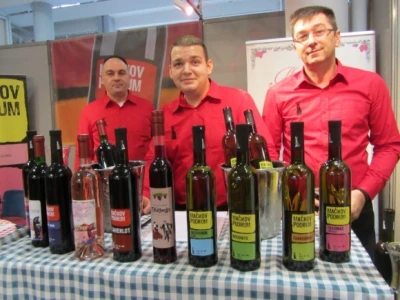 Štand vinarije "Mačkov podrum"