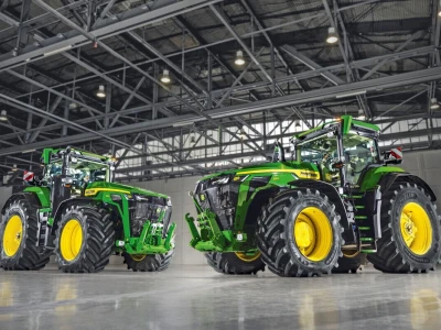 John Deere proširuje serije 8R i 8RX novim modelima velike snage