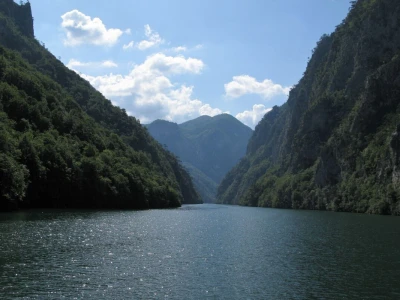 Krstarenje kroz kanjon reke Drine