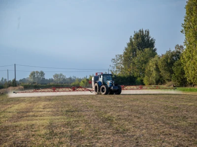 Landinijev 6-145RS u utrci za nagradu TotY 2027 u kategoriji višenamjenskih traktora "Utility“