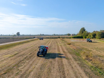 Landinijev 6-145RS u utrci za nagradu TotY 2027 u kategoriji višenamjenskih traktora "Utility“