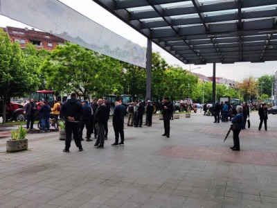 Majski protesti u Novom Sadu