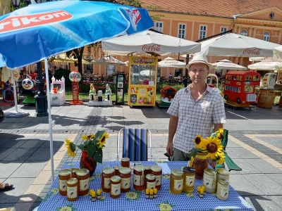 Međunarodni sajam pčelarstva u Somboru