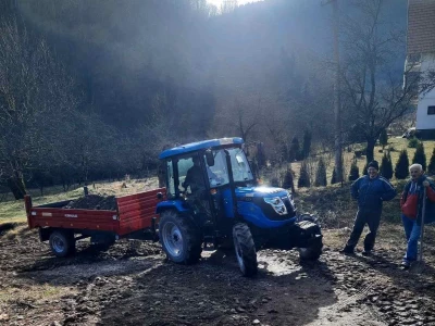 Meštani Bele Reke samo krenuli u popravku puta