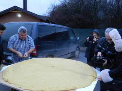 Napravio najveći kačamak u Srbiji