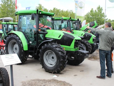 Deutz-Fahr traktori