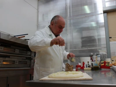 Pekare Vassalli šire kruh iz Ferrare diljem Italije