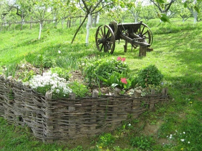 Pleteno pruće od strog plota