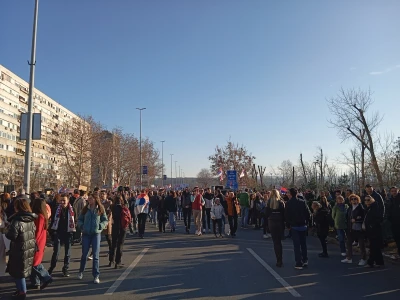 Protest u Novom Sadu, blokada mostova