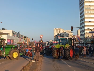 Protest u Novom Sadu, blokada mostova