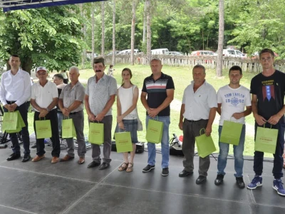 Različit kvalitet maline u valjevskom kraju - cena ista