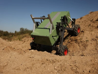 Robot Agar firme Coming iz Niša