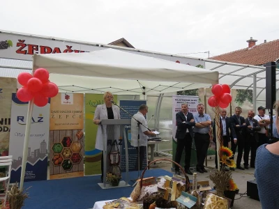 Sajam "Dani maline i meda" Žepče 2019.