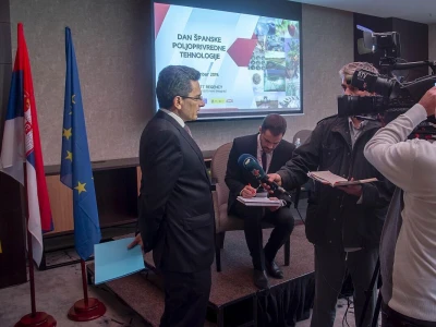 Španska poljoprivredna tehnologija u Srbiji