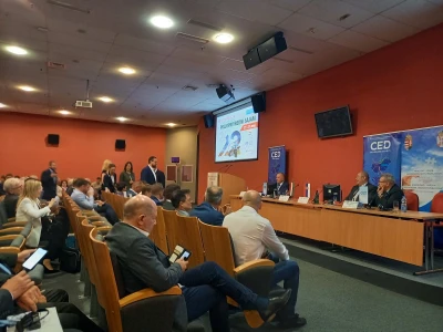 Tehnološke inovacije i digitalizacija u poljoprivredi