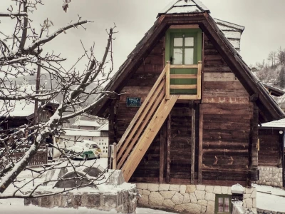 Turističko selo, Mokra Gora