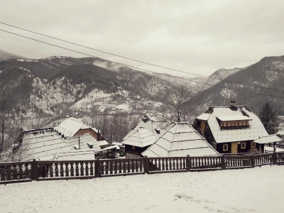 Turističko selo, Mokra Gora