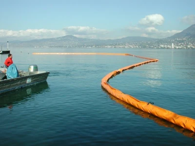RCY - zaštita obale izlivenih ulja, prljavštine i meduza, izvadi još slika iz priloga BEACH BOOM