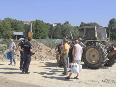 Za godinu i po dobili samo obećanja