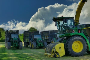 John Deere povećao profit u poslednjem kvartalu, deonice na rekordnom nivou