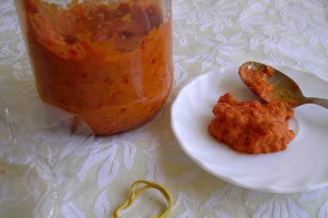 Stankovići: Lakše prodati ajvar i paradajz sok od paprike