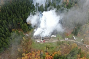 Dečak (13) pokušao da natoči gorivo u kvad, pa zapalio imanje - izgorela i tri konja
